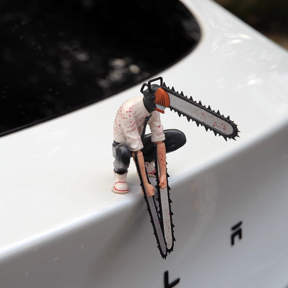 Chainsaw Man Tailgate Decor
